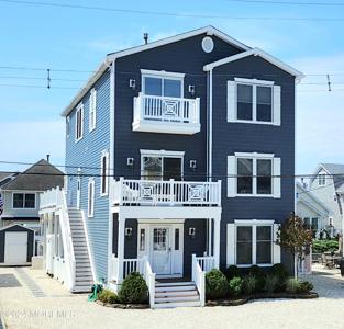 29 4th Avenue