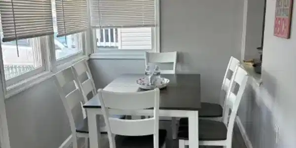 Image 2: Dining