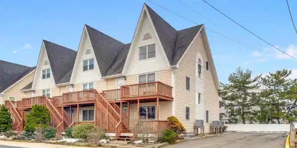 111 K Street Unit C9