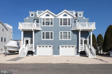 103 Roxie Avenue