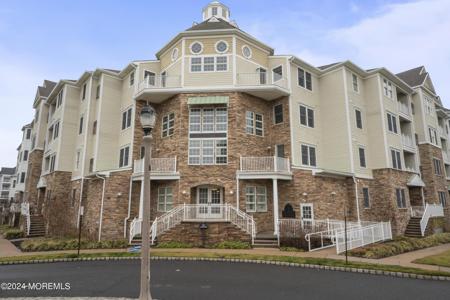 33 Cooper Avenue Unit 110