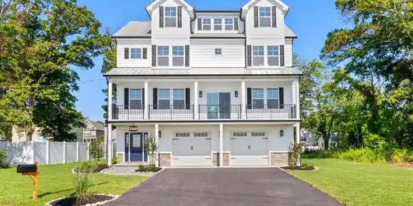 82 Main Street