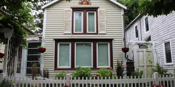 130 Heck Avenue