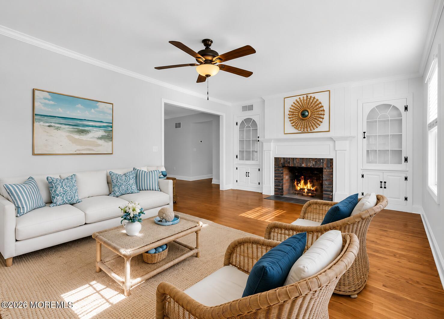 Image 2: Living Room