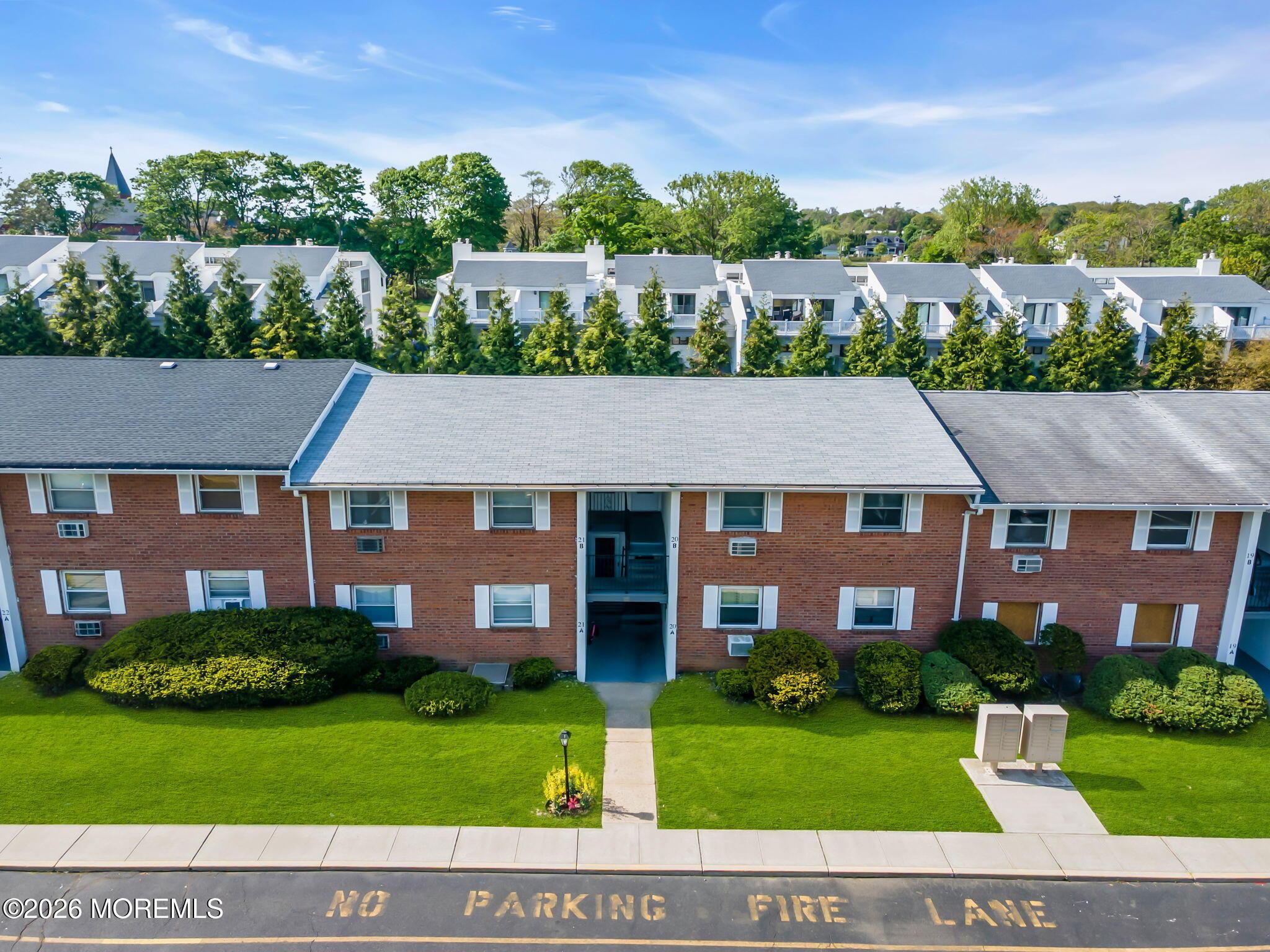 Image 2: 43-web-or-mls-DJI_0006-1