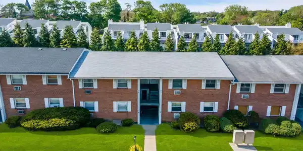 Image 2: 43-web-or-mls-DJI_0006-1