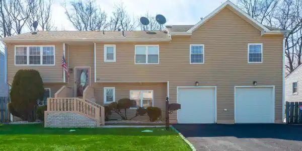 227 Raritan Street