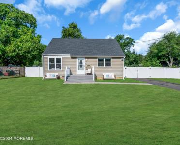 56 Howard Avenue