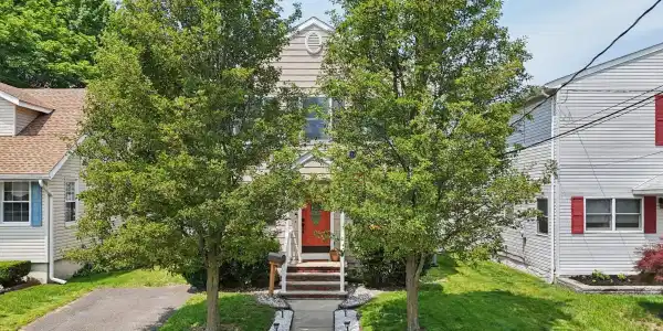 98 Washington Street