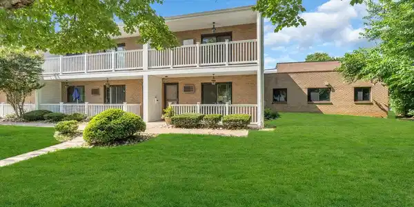 119 Avery Avenue Unit E12