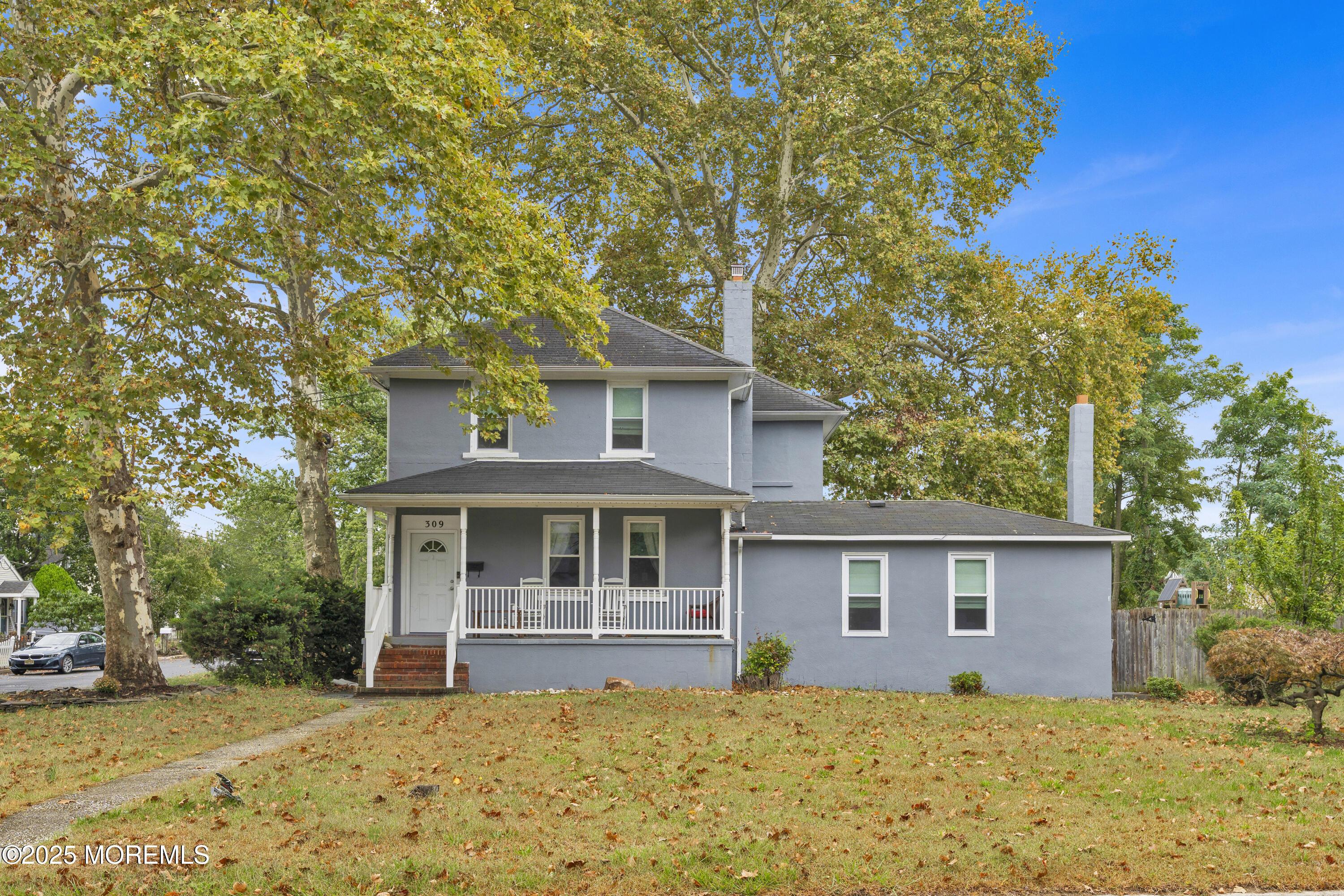 Image 1: MK_01269 Maryan Khomych