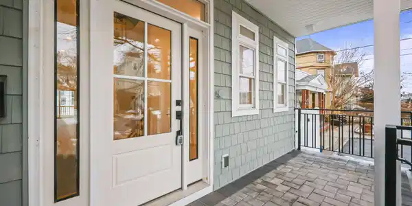 Image 2: 5-web-or-mls-LPM_5506