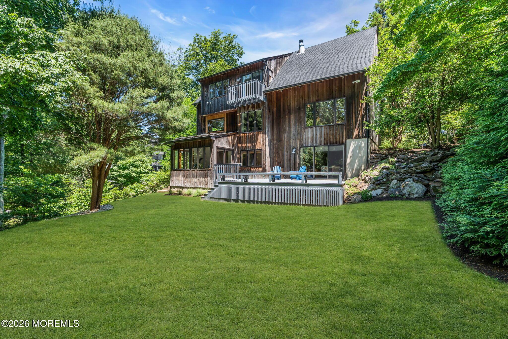 Image 3: Rear of Home