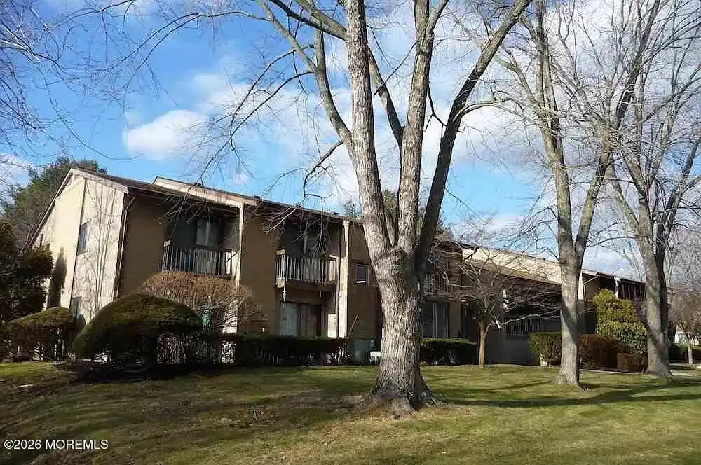 Image 1: Shadow Lake Village