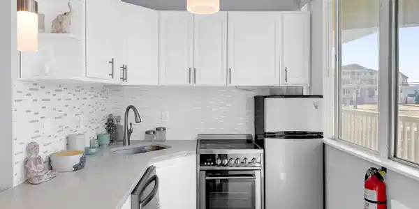 Image 4: Kitchen 2-2