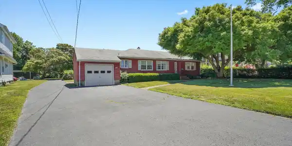 381 Sairs Avenue