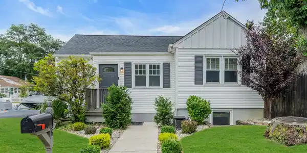 96 Wayside Drive