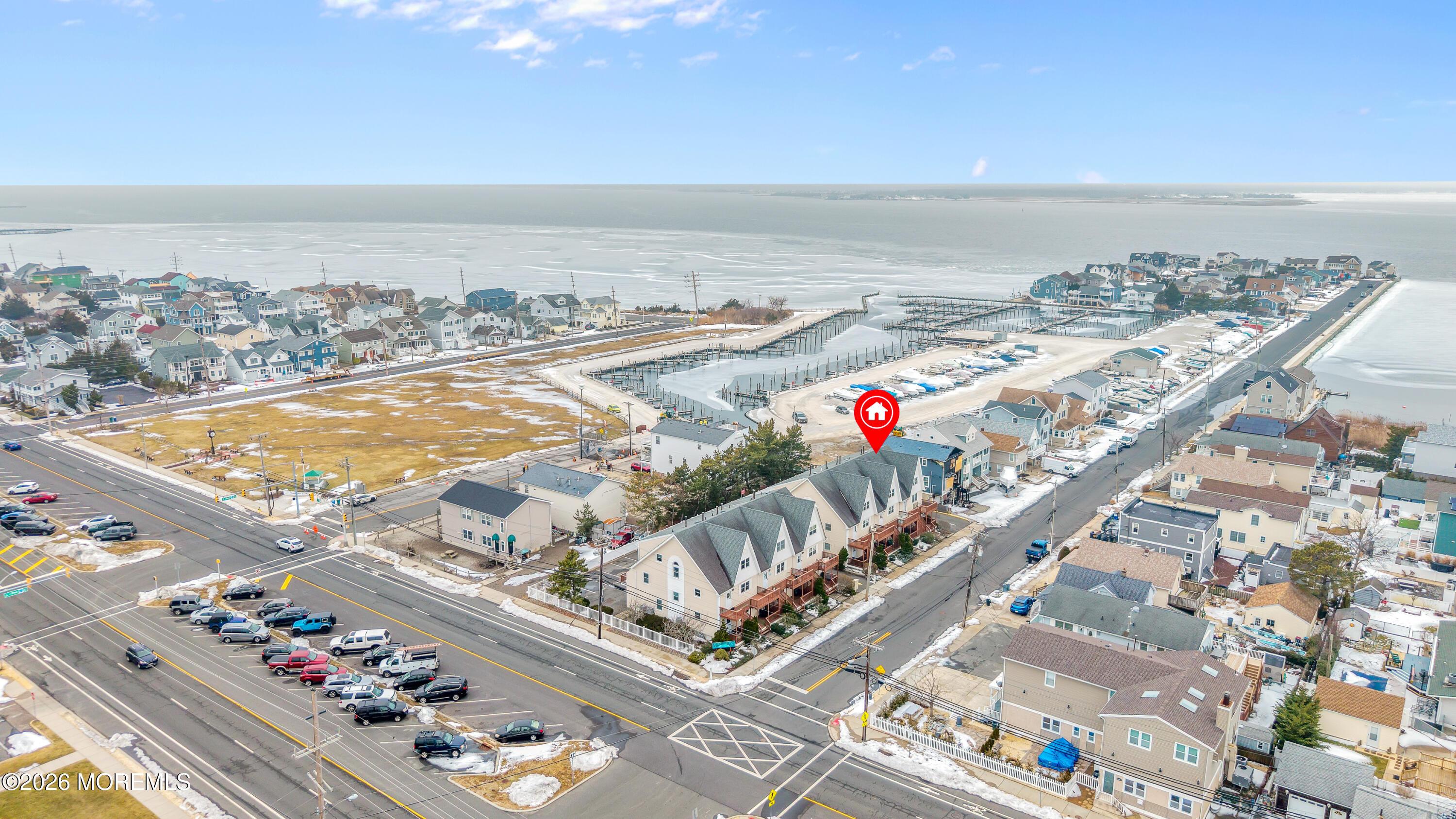 Image 4: Front 7-Edit