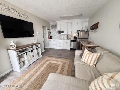 1515 Boulevard Boulevard Unit 13