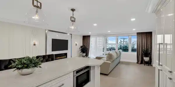 480 Ocean Avenue Unit 3E