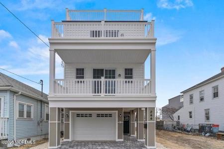 56 Franklin Avenue