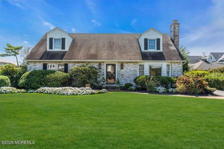 7 Monmouth Shire Lane