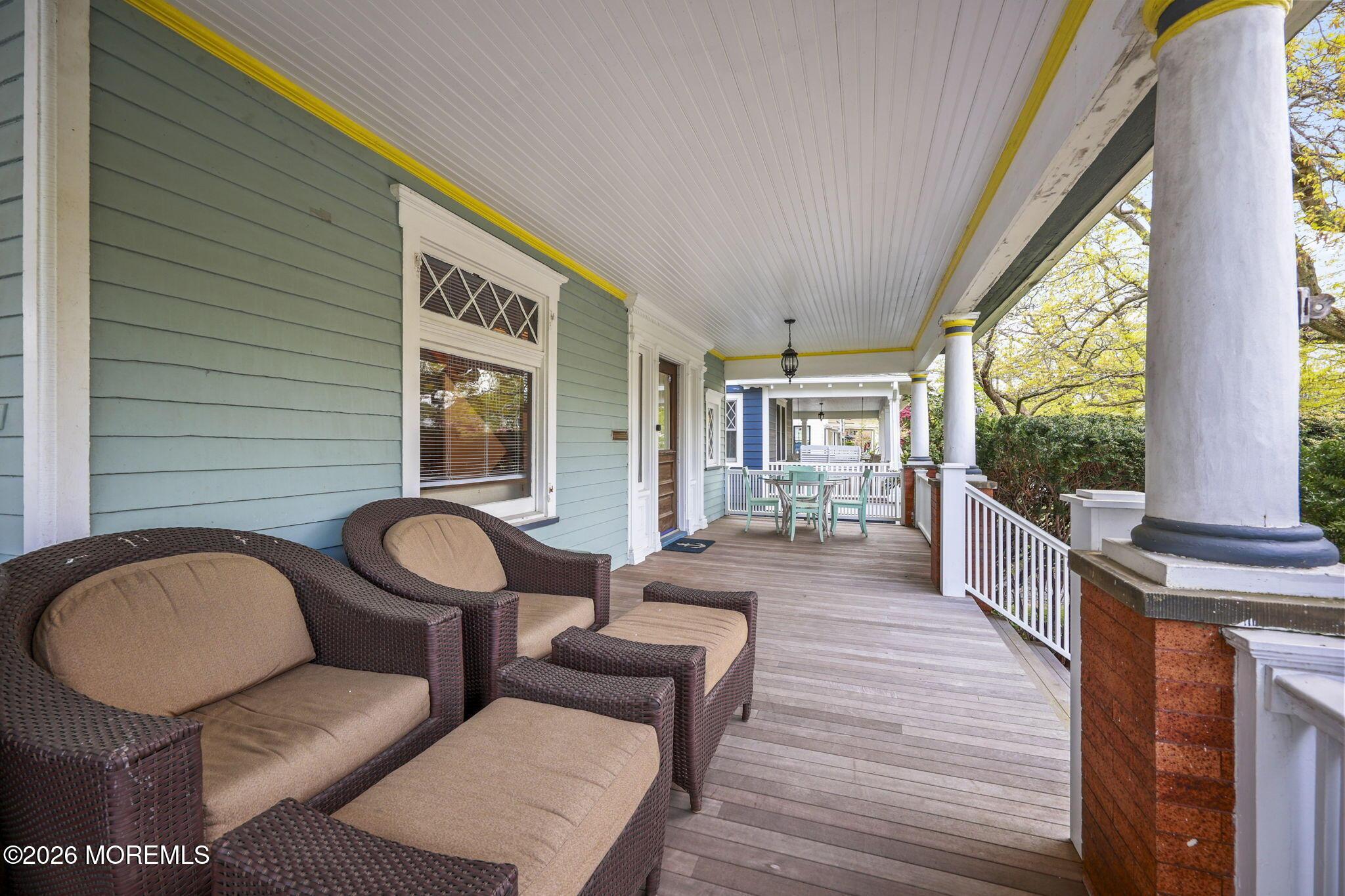 Image 4: 43-web-or-mls-LPM_7413