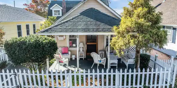 88 Stockton Avenue