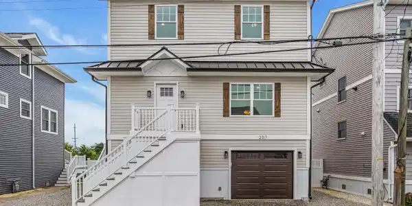 207 Joseph Street