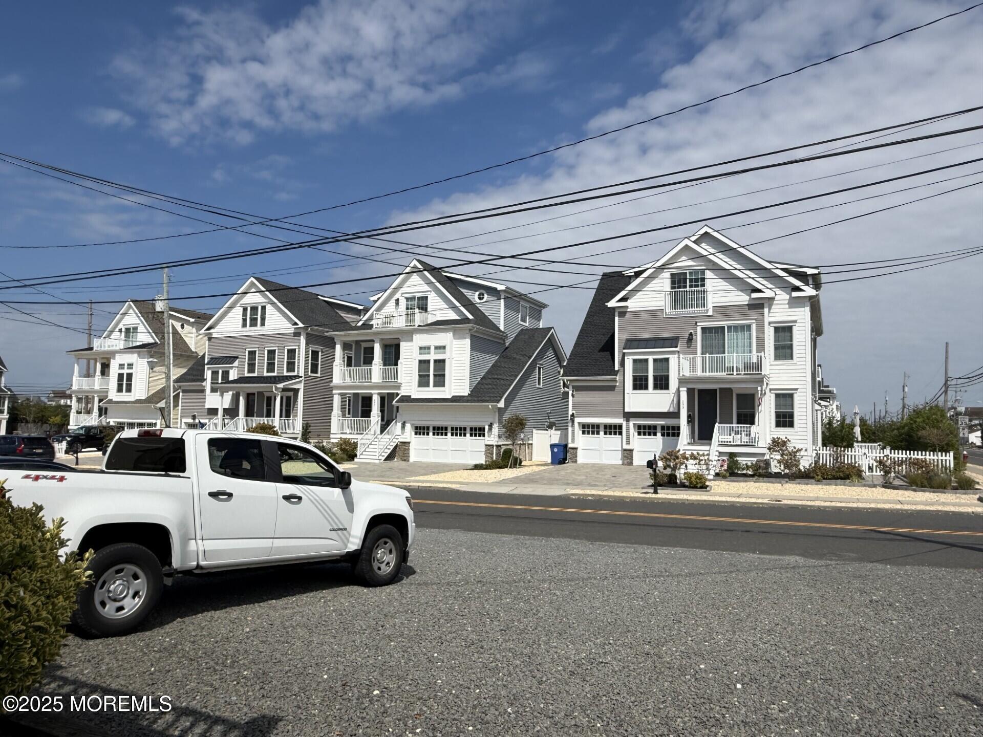 Image 3: Normandy-Pic3