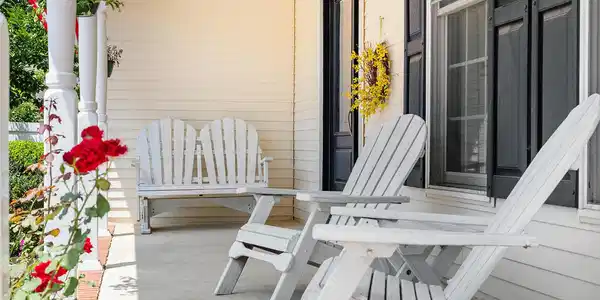 Image 4: 4-Adirondack Porch