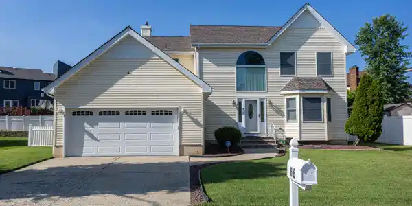 66 Morris Court