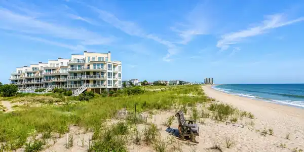 Image 4: 477 Ocean Ave N H1