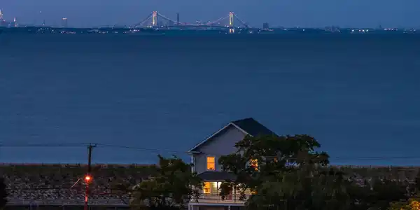 Image 2: Skyline View