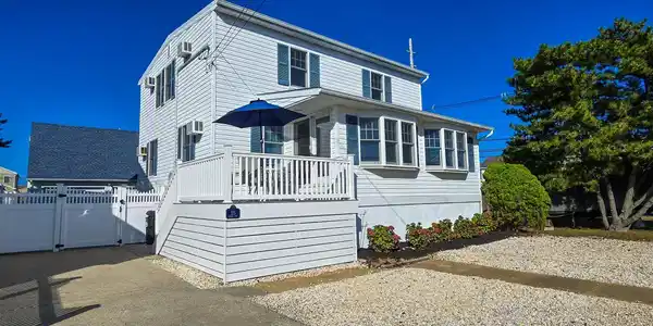115 Guyer Avenue