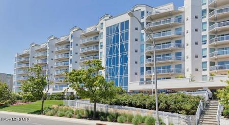 432 Ocean Boulevard N Unit 506