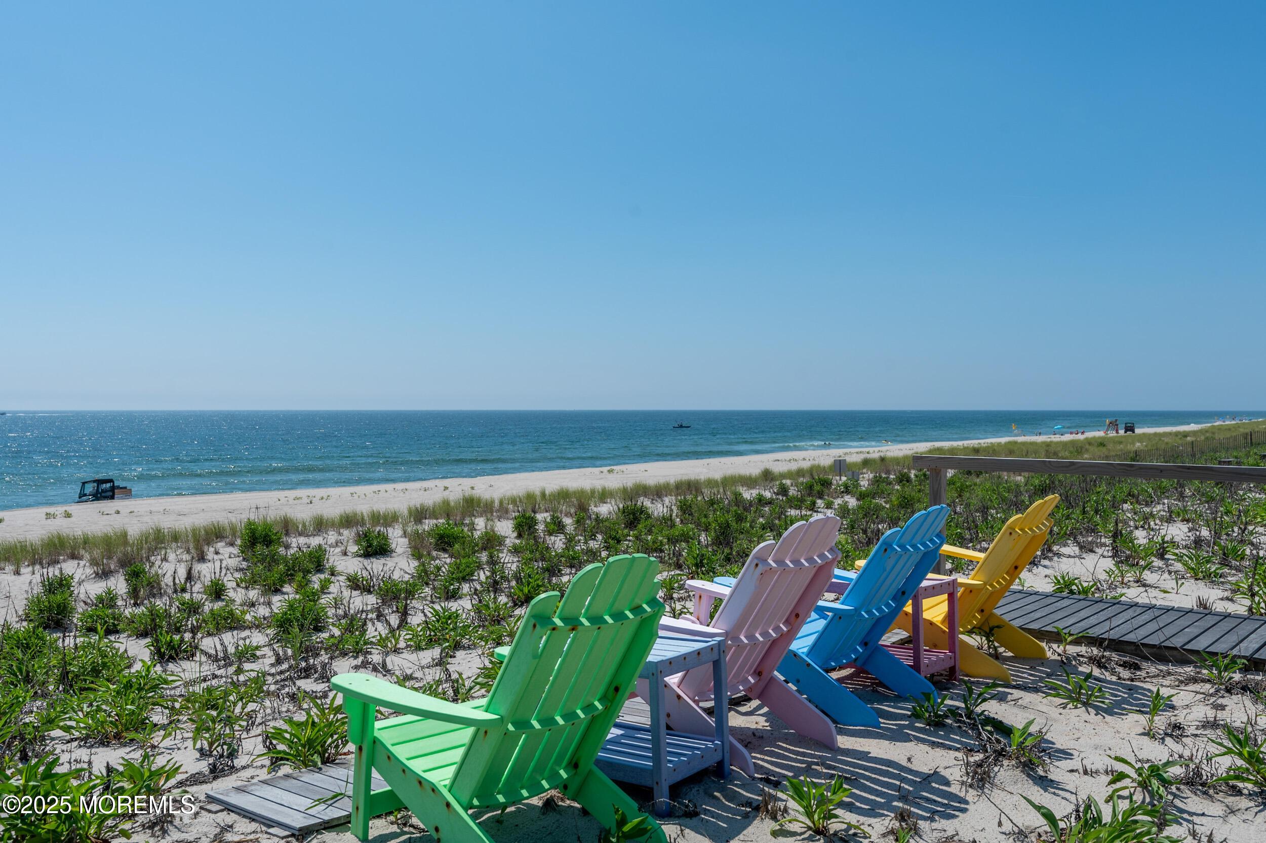 Image 4: 1559 Ocean Avenue-3