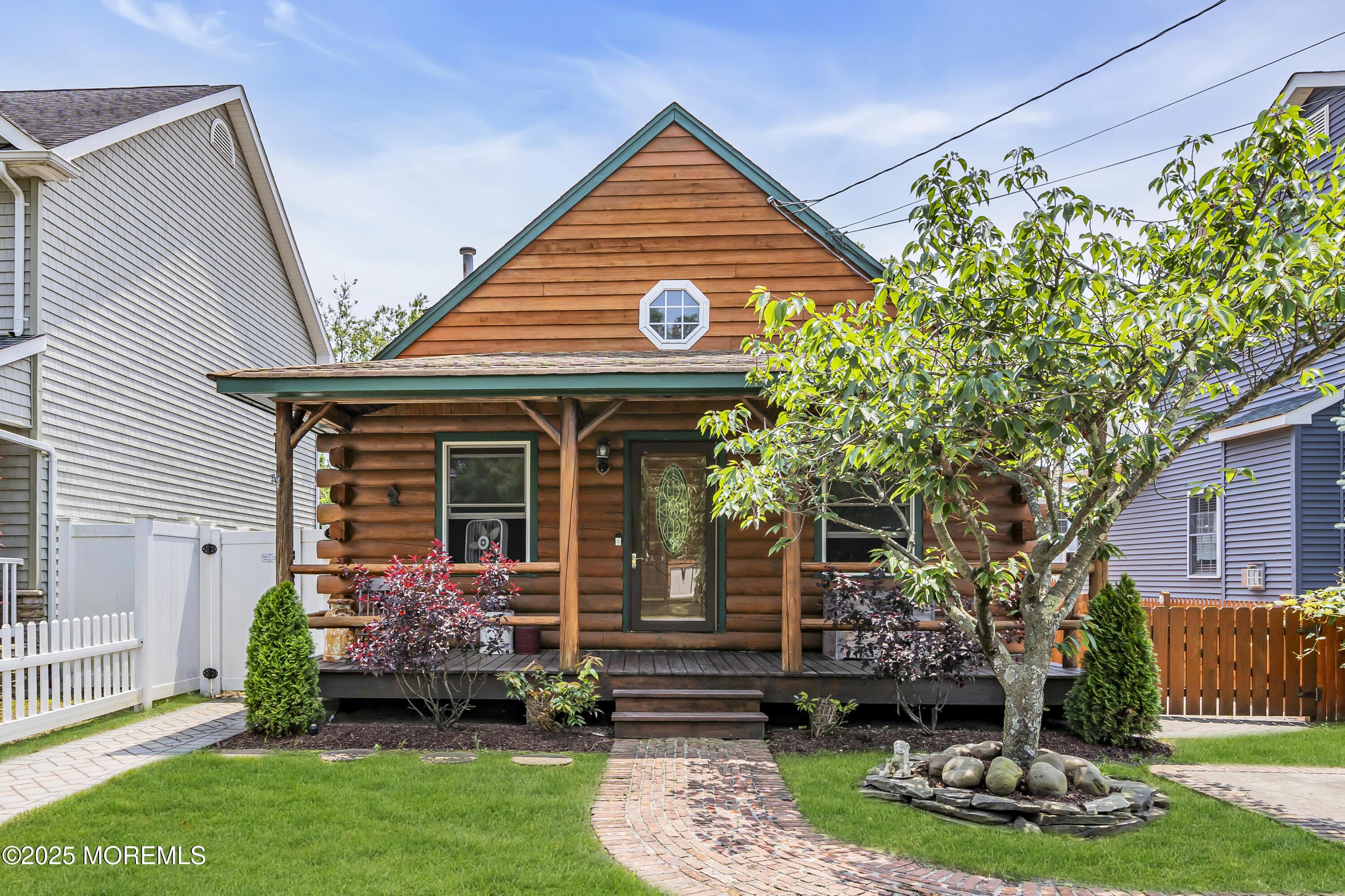 Image 2: 001_dsc09404-1b_728