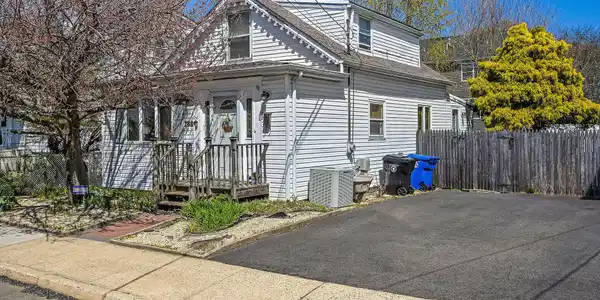 238 Bray Avenue