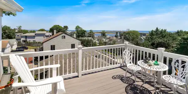 Image 3: 75 Portland Roof Deck