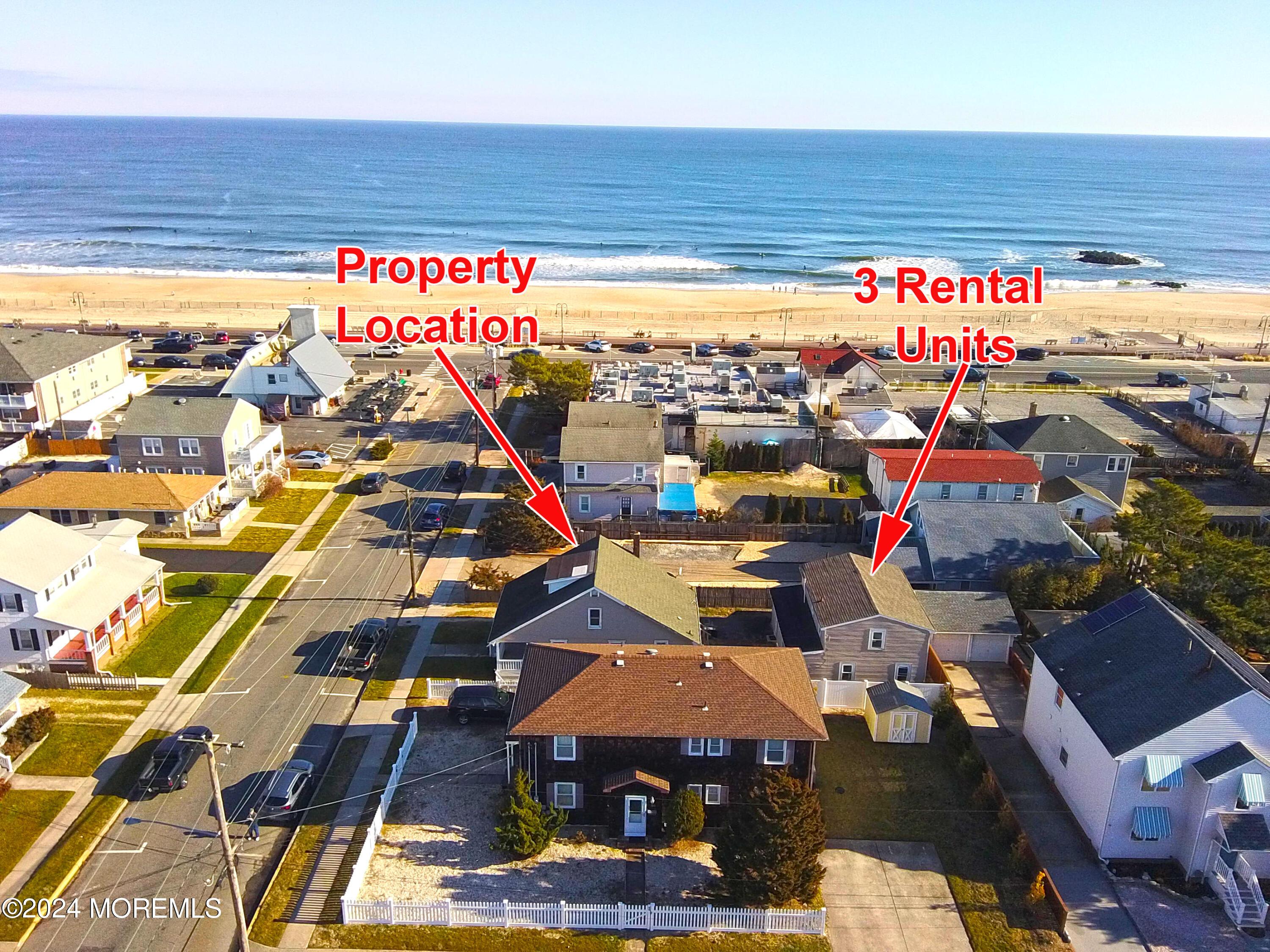 Image 2: 107 18th Ave (13)
