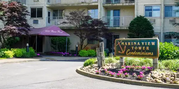 1000 River Road Unit 3H
