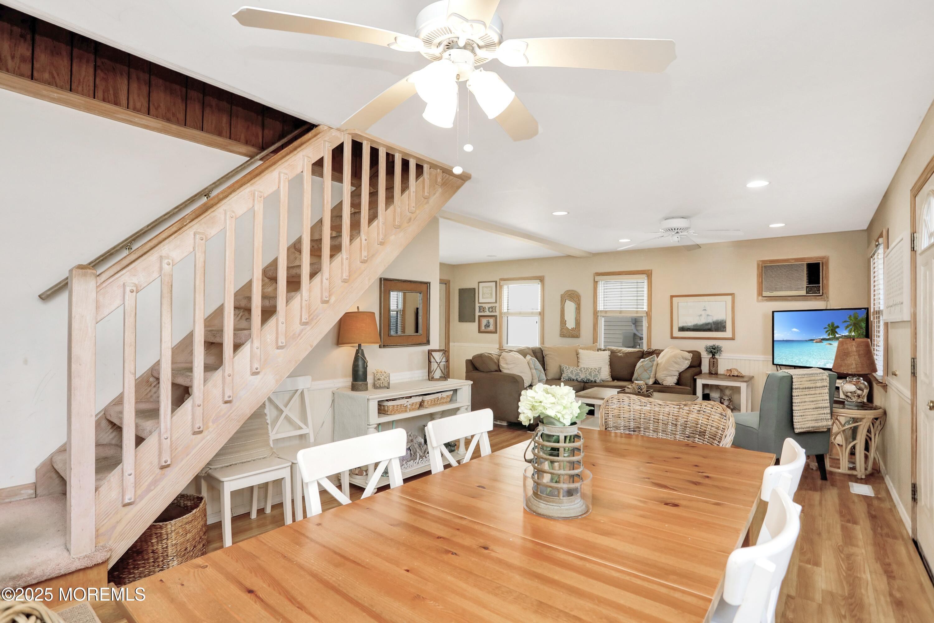 Image 4: Dining Room 2