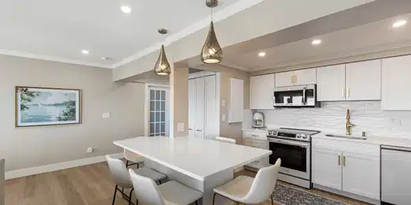 Image 4: 45 Ocean Ave 3G