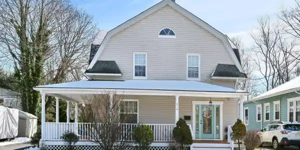 234 Vanderveer Place