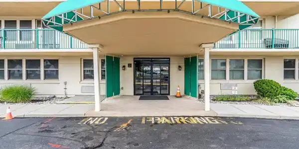 480 Ocean Avenue Unit 1C