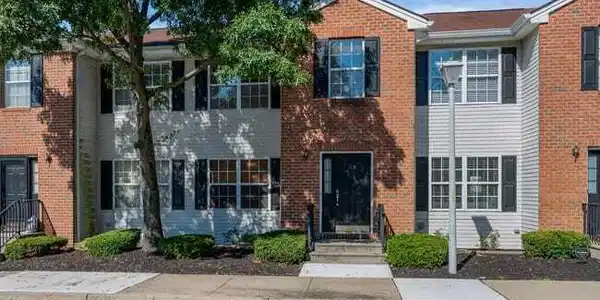 116 Dr James Parker Boulevard Unit C8