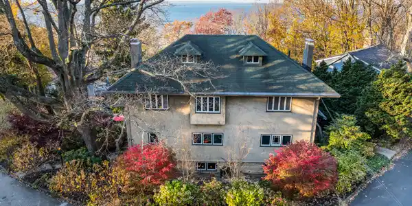 27 Hooper Avenue