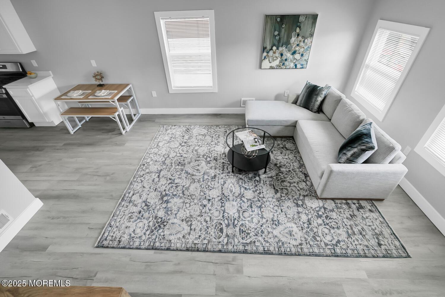 Image 2: 33 Grove Living Room