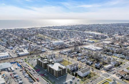 3 5th Avenue Unit# 302
